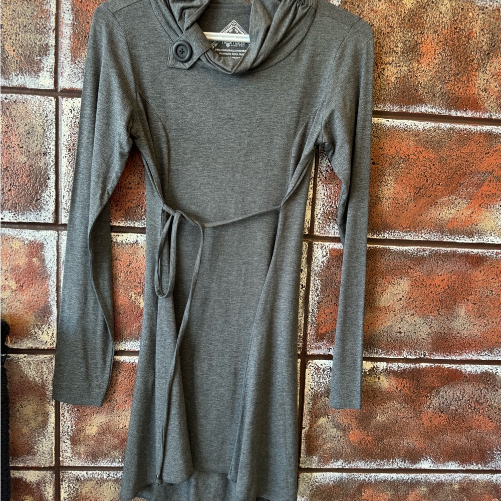 Nomads Hempwear/ grey tunic top with tie NWT